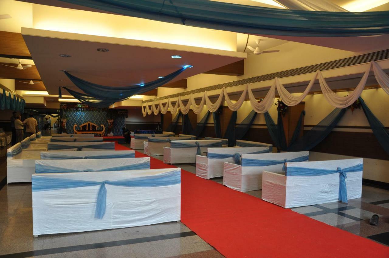 Hotel Sheela Shree Plaza Jhānsi Exterior foto